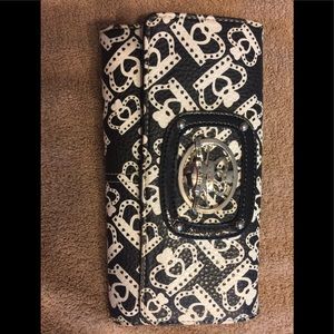 Kathy Van Zeeland wallet
